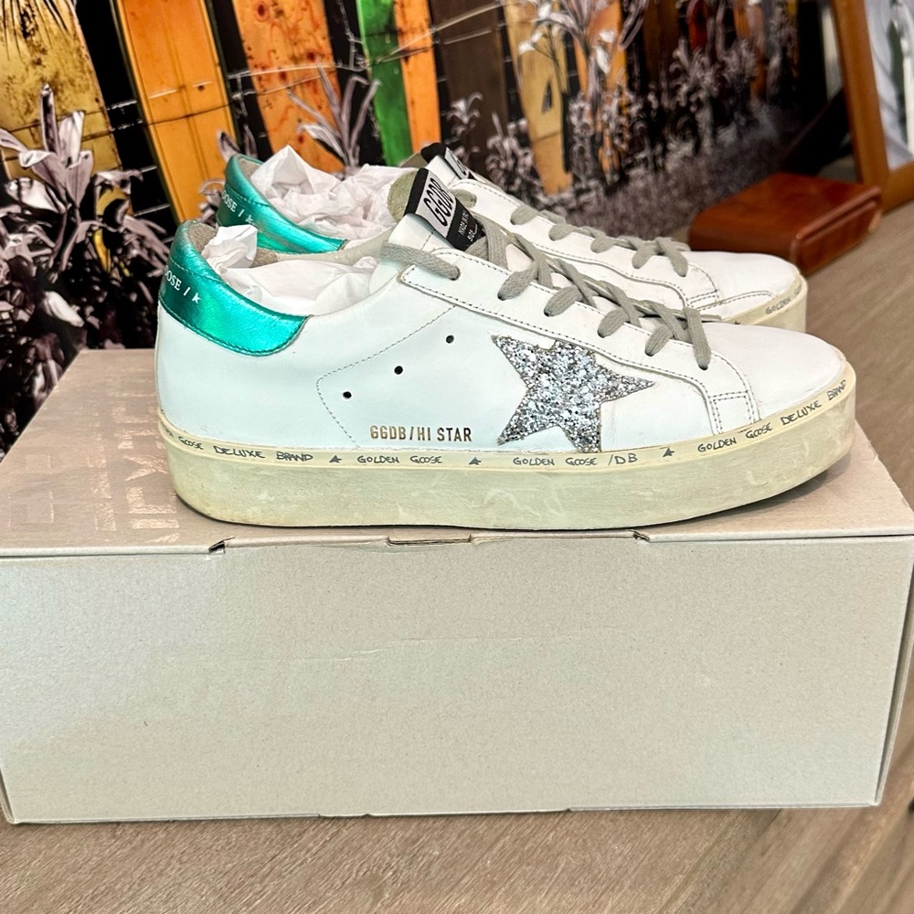 Golden Goose Hi Star sneakers in perfect condition- only worn a few times.